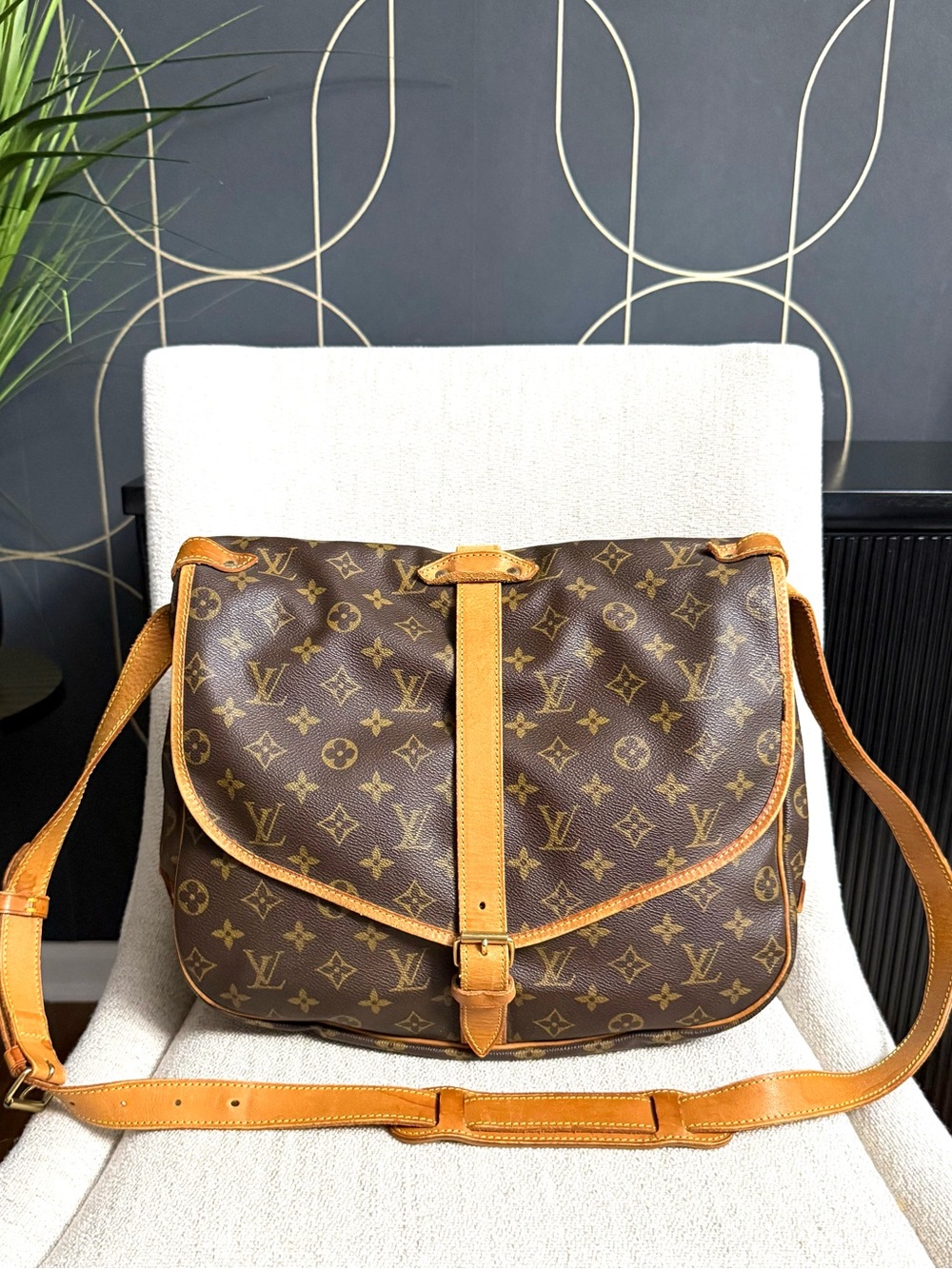 Authentic Louis Vuitton Saumur 35 in Monogram brown LV canvas M42254